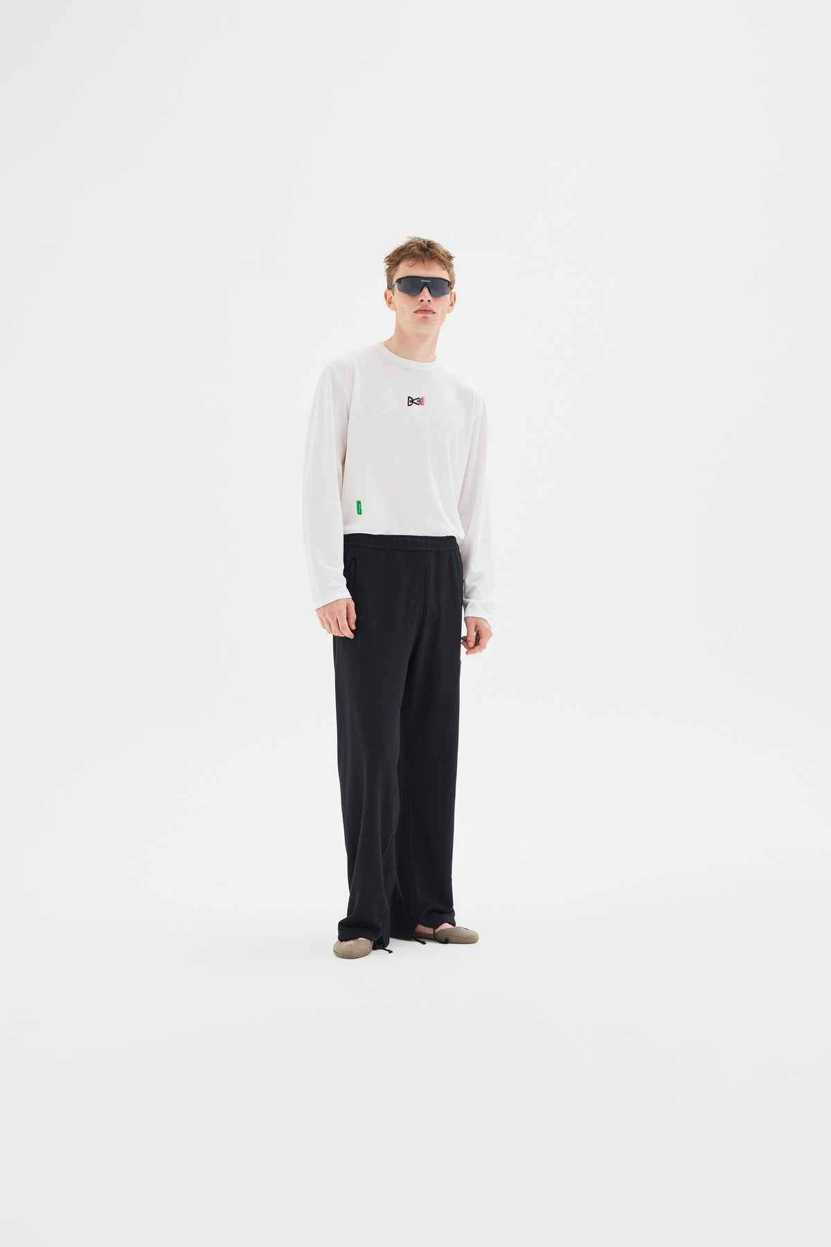 Long Sleeve Boxy Training Tee, White, 이미지 3/5