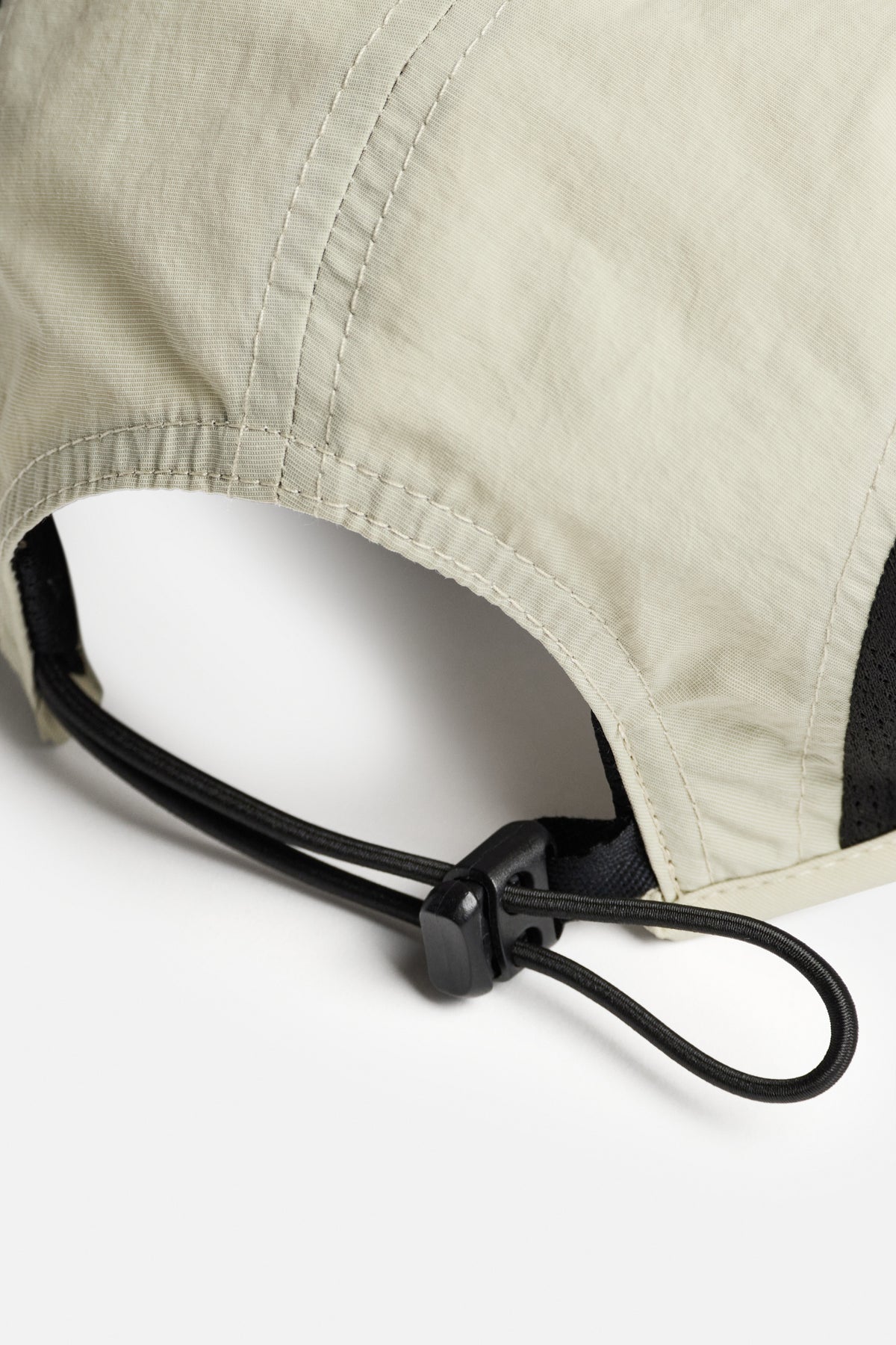 Performance Paneled Mesh Hat, Sand, image 2 of 3